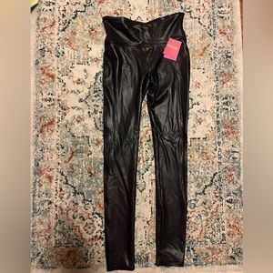 Spanx faux leather leggings size small